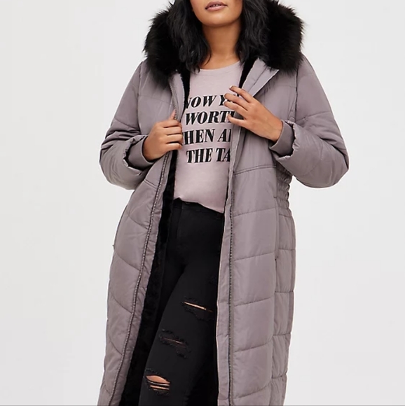 NWT Torrid Longline Fit & Flare Puffer Coat, Grey, size 2, warmest rating - Picture 1 of 4